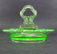 Cambridge #3400/1093 Center Handle Relish