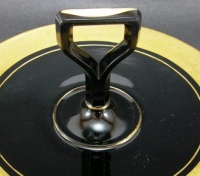 Diamond Center Handle Server w/  Hammered Gold Trim