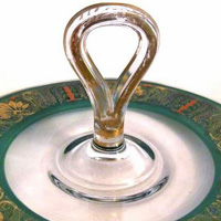 Heisey #1185 Center Handle Server w/ Wheeling Decoration