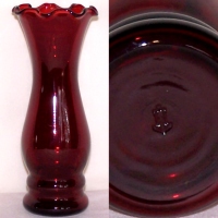 Anchor Hocking Royal Ruby Vase