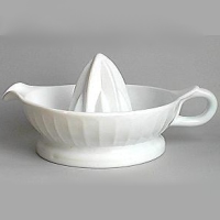 Hocking Vitrock Reamer & Bowl