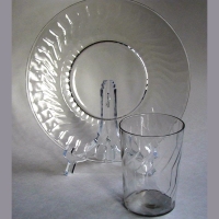 Hocking Spiral Optic Plate & Tumbler