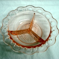 Hocking Old Colony (Lace Edge) Three-Part Divided Bowl