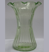 Hocking G303 Vase