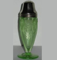 Hocking Cameo Shaker