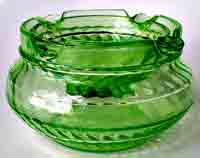 Hocking Banded Spiral Ash Tray