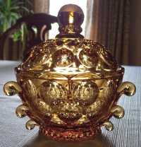 Heisey by Imperial #1506 Three-Handled Covered Box