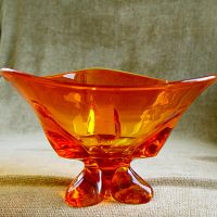 Viking #1209 Three-Foil Flared, Footed Bowl