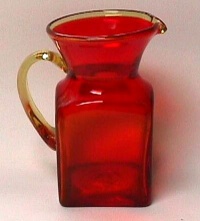 Rainbow #9911 Pitcher