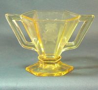 Beaumont # 148 Cream & Sugar w/ Floral Cutting