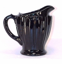 Co-Operative Flint # 579 Ribbed Creamer