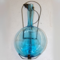 Dell Banjo Vase w/ Hanger