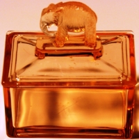 Greensburg #   2 Elephant Cigarette Box