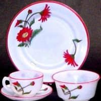 Hazel-Atlas Ovide Red Aster & Red Arrow