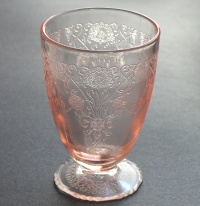 Hazel-Atlas Florentine #1 (Poppy #1) Footed Juice Tumbler