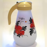 Hazel-Atlas Poppy Batter Pitcher