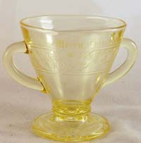 Hazel-Atlas Cloverleaf Sugar with Merry Christmas Decoration