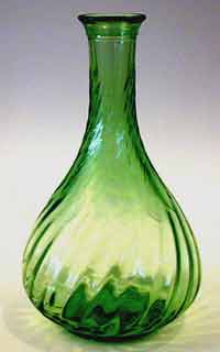 Hazel-Atlas Swirled Optic Decanter