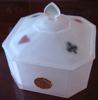 Taussaunt Powder Box