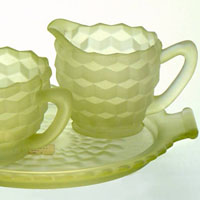 Jeannette # 600/501 Creamer, Sugar & Tray Satinized Set
