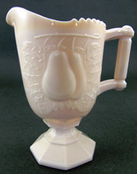 Jeannette #3710/3711 Baltimore Pear Cream and Sugar in Shell Pink