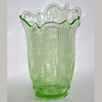 Lancaster # 378/10 Sphinx Swung Vase
