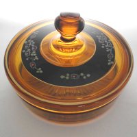 Lancaster # 941 One-Pound Candy w/ Faceted Knob