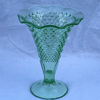 Liberty Works American Pioneer Ruffled Vase