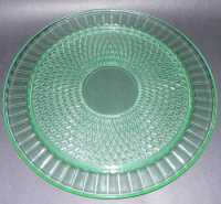 MacBeth-Evans #7569 Diamond Lattice Cake Plate