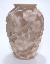Phoenix #367 Wild Rose Vase