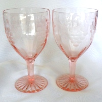 Standard #  42 Goblet w/ #6 Grape Cutting