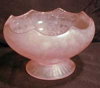 Standard #R1675/5 Rose Bowl with Yucca Decoration
