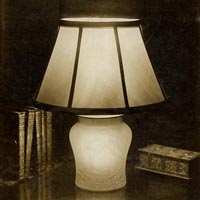 Utility Crackle Lamp