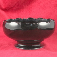 L. E. Smith #  515 "Mount Pleasant" Cupped Bowl