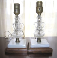 L. E. Smith #  961 Three-Handled Lamp