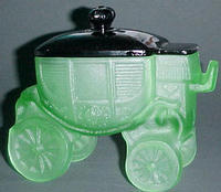 L. E. Smith Cinderella's Coach Puff Box
