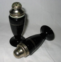 L. E. Smith #  505 Mount Pleasant Salt & Pepper Shakers