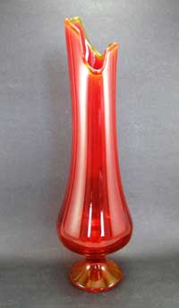 L. E. Smith Simplicity Vase
