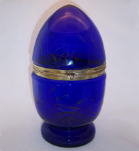 Unknown Cobalt Egg Shaped Liquor Set Holder