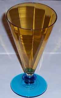 Blefeld Bi-Color Footed Tumbler