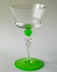 Tiffin #   22 Spiral Optic Champagne