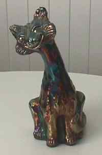 Reproduction of Tiffin Cat by Fenton