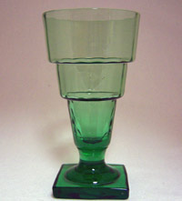 Bryce Footed Stepped Tumbler