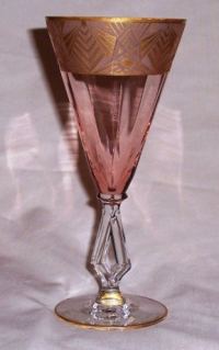 Morgantown # 7640 Art Moderne Stem w/ #768 Le Mons Etch