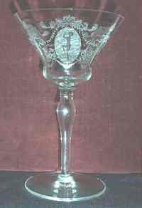 Morgantown # 7635 Champagne w/ Sunrise Medallion Etch